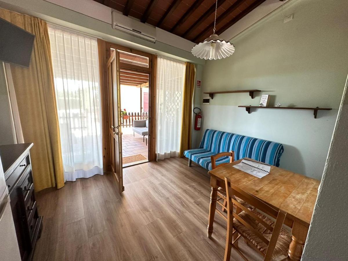 Villa Ilangi Ластра а Синя Екстериор снимка